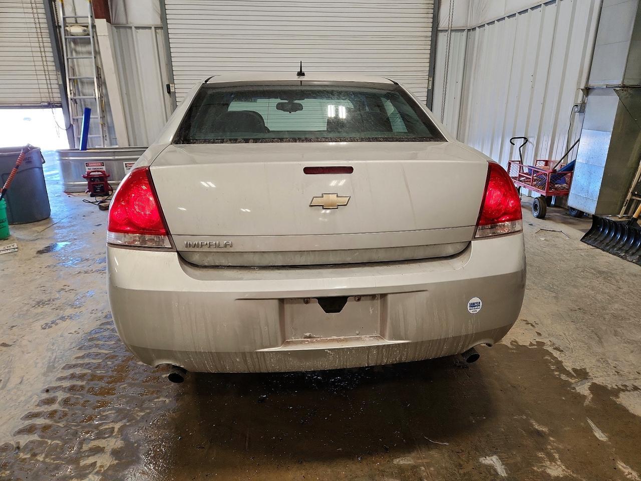 2013 Chevrolet Impala Ls - zdjęcie 6