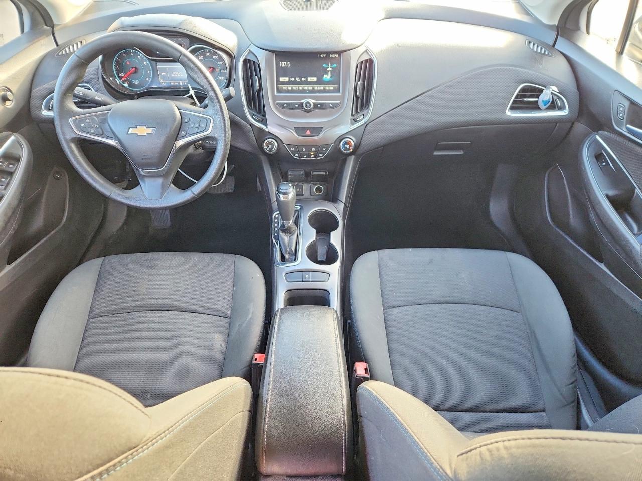 2017 Chevrolet Cruze Lt - zdjęcie 8