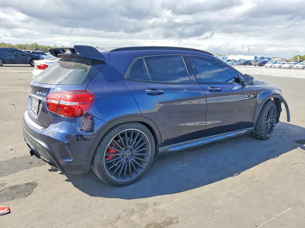 2018 Mercedes-Benz Gla 45 Amg - zdjęcie 3