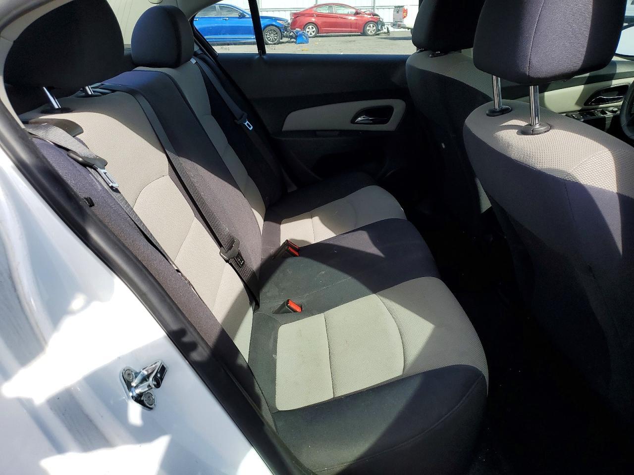 2016 Chevrolet Cruze Limited Ls - zdjęcie 10