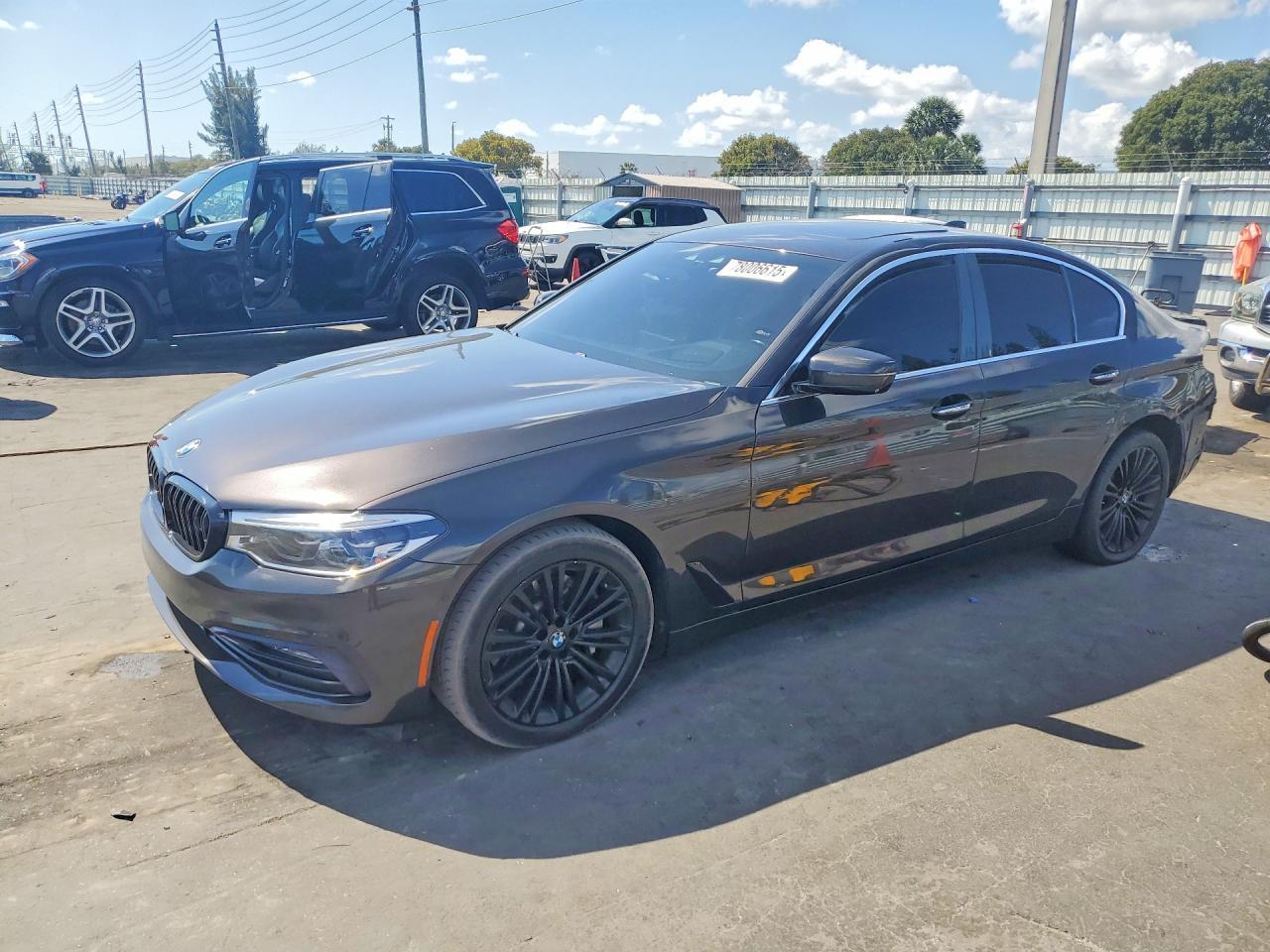 2017 BMW 530 I - zdjęcie główne