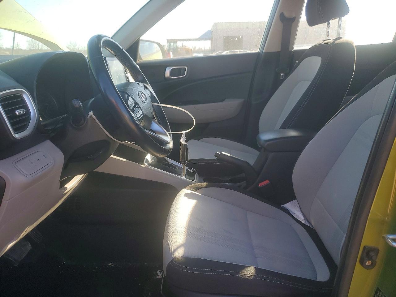 2021 Hyundai Venue Sel - zdjęcie 7