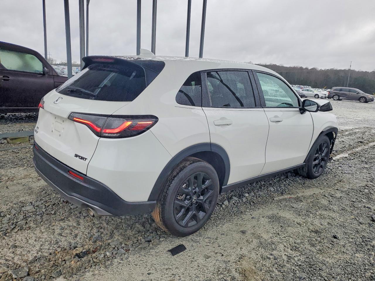 2025 Honda Hr-V Sport - zdjęcie 3