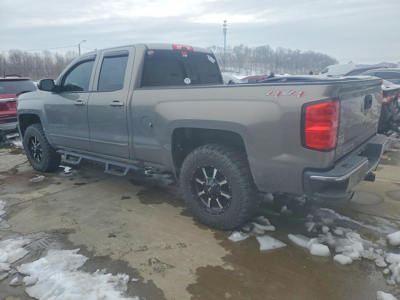 2017 Chevrolet Silverado K1500 Lt - zdjęcie 2