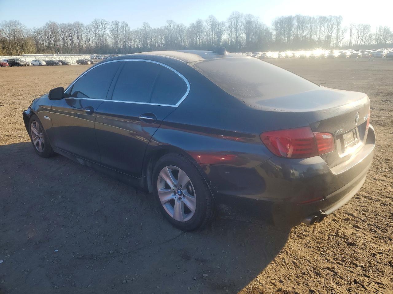 2013 BMW 528 Xi - zdjęcie 2