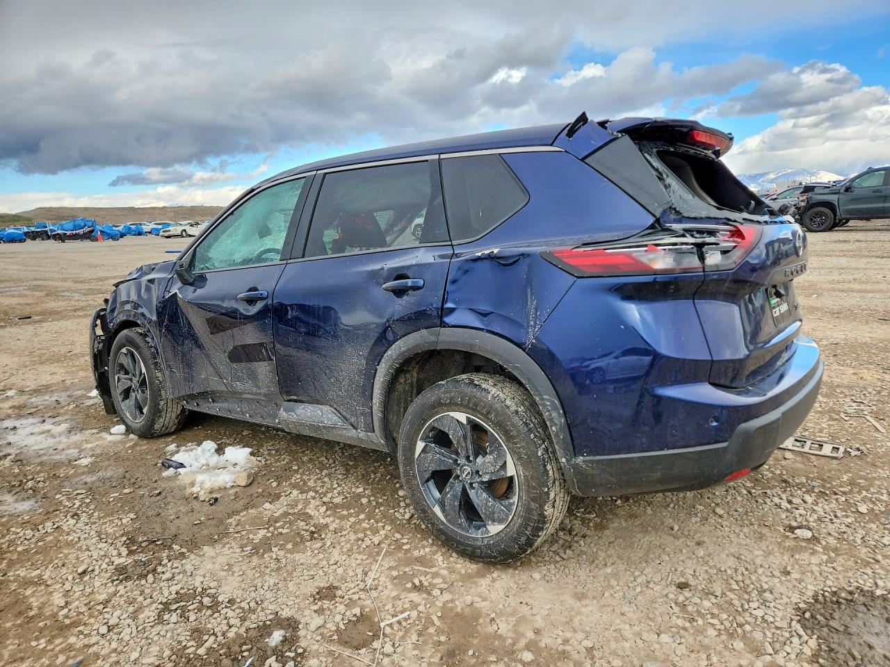 2024 Nissan Rogue Sv - zdjęcie 2