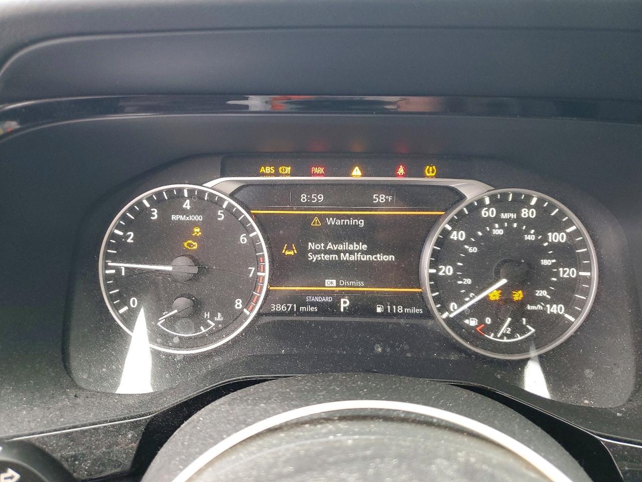 2023 Nissan Pathfinder Sl - zdjęcie 9