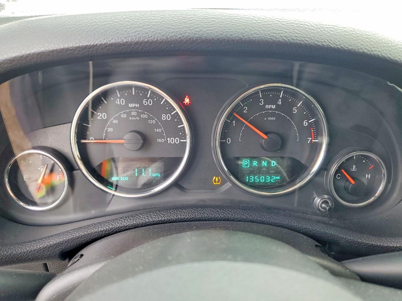 2017 Jeep Wrangler Unlimited Sahara - zdjęcie 9