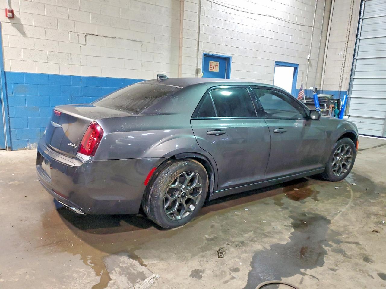 2015 Chrysler 300 S - zdjęcie 3