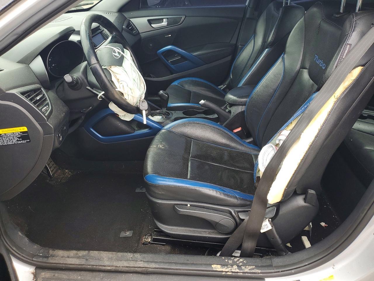 2013 Hyundai Veloster Turbo - zdjęcie 7