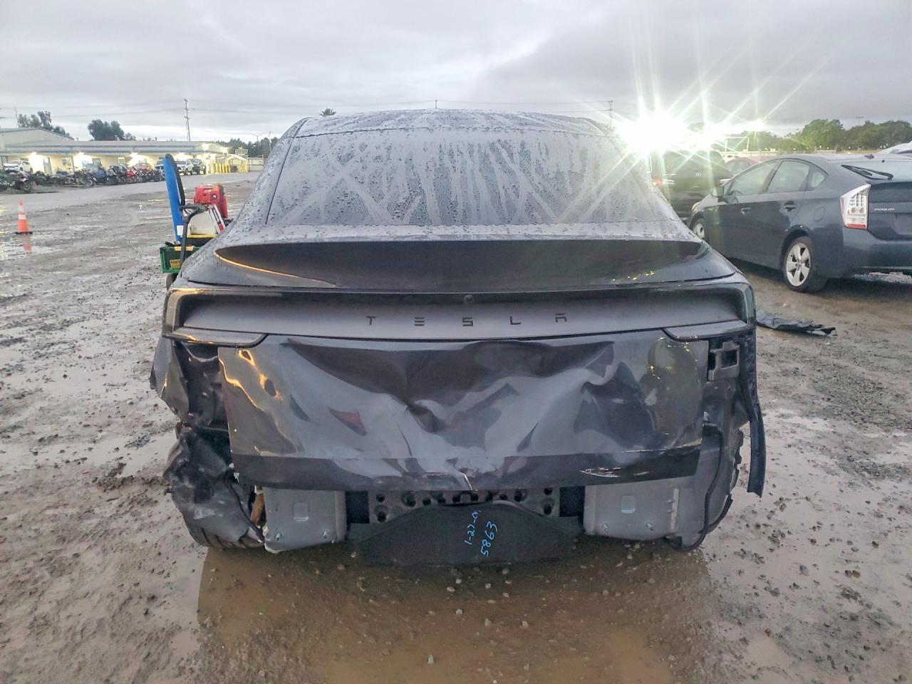 2026 Tesla Model Y - zdjęcie 6