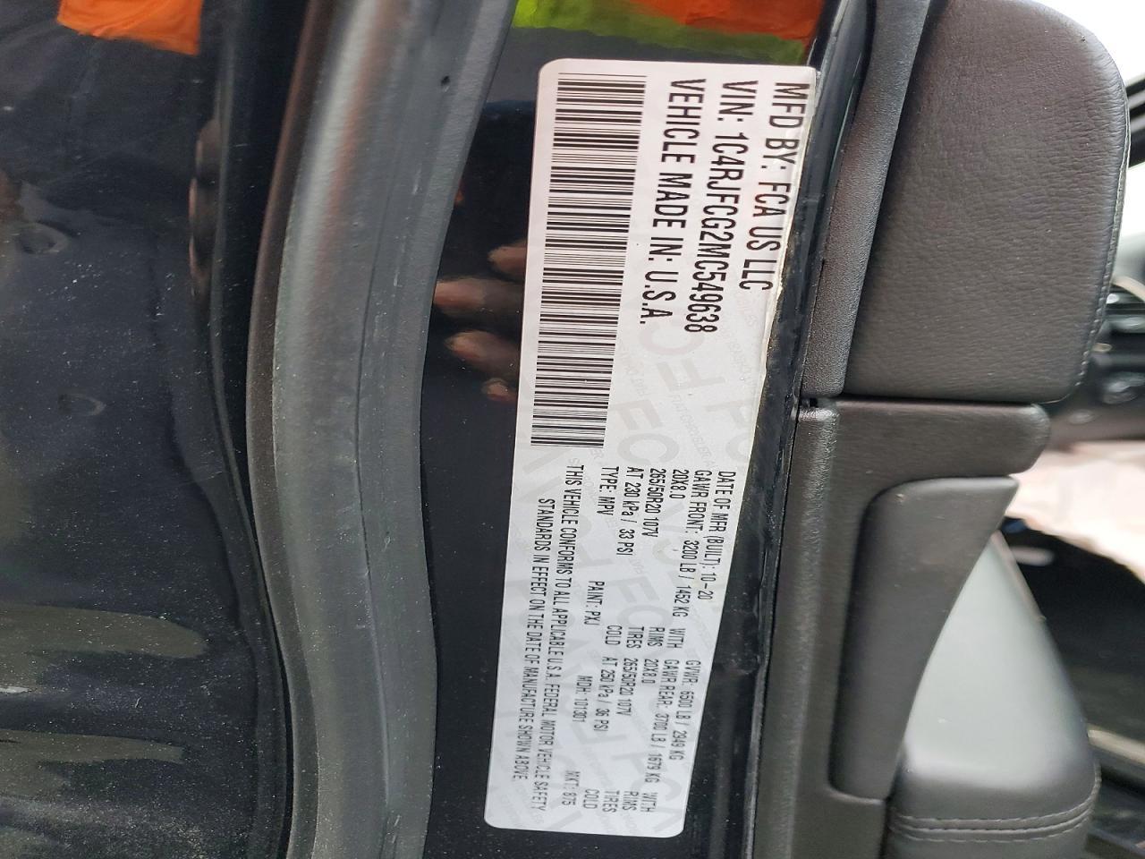 2021 Jeep Grand Cherokee Overland - zdjęcie 13