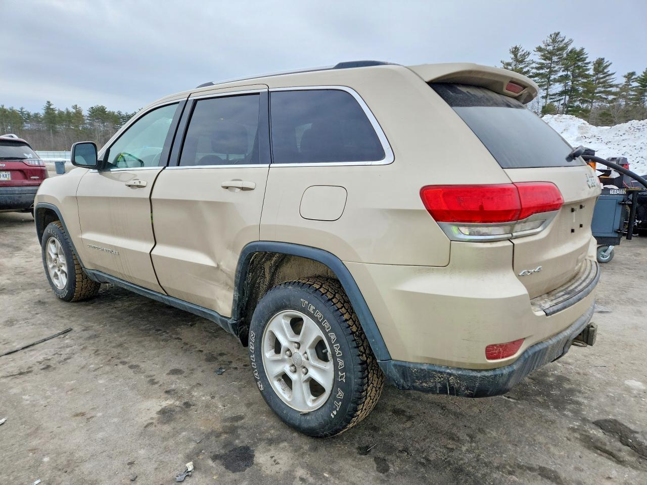 2015 Jeep Grand Cherokee Laredo - zdjęcie 2