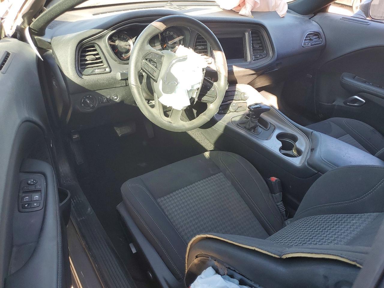 2023 Dodge Challenger Sxt - zdjęcie 8