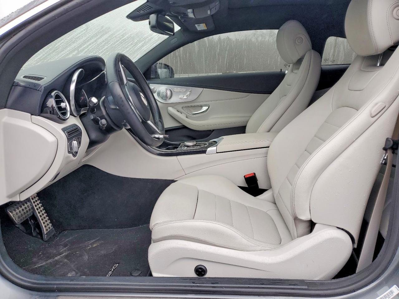 2017 Mercedes-Benz C 300 - zdjęcie 7