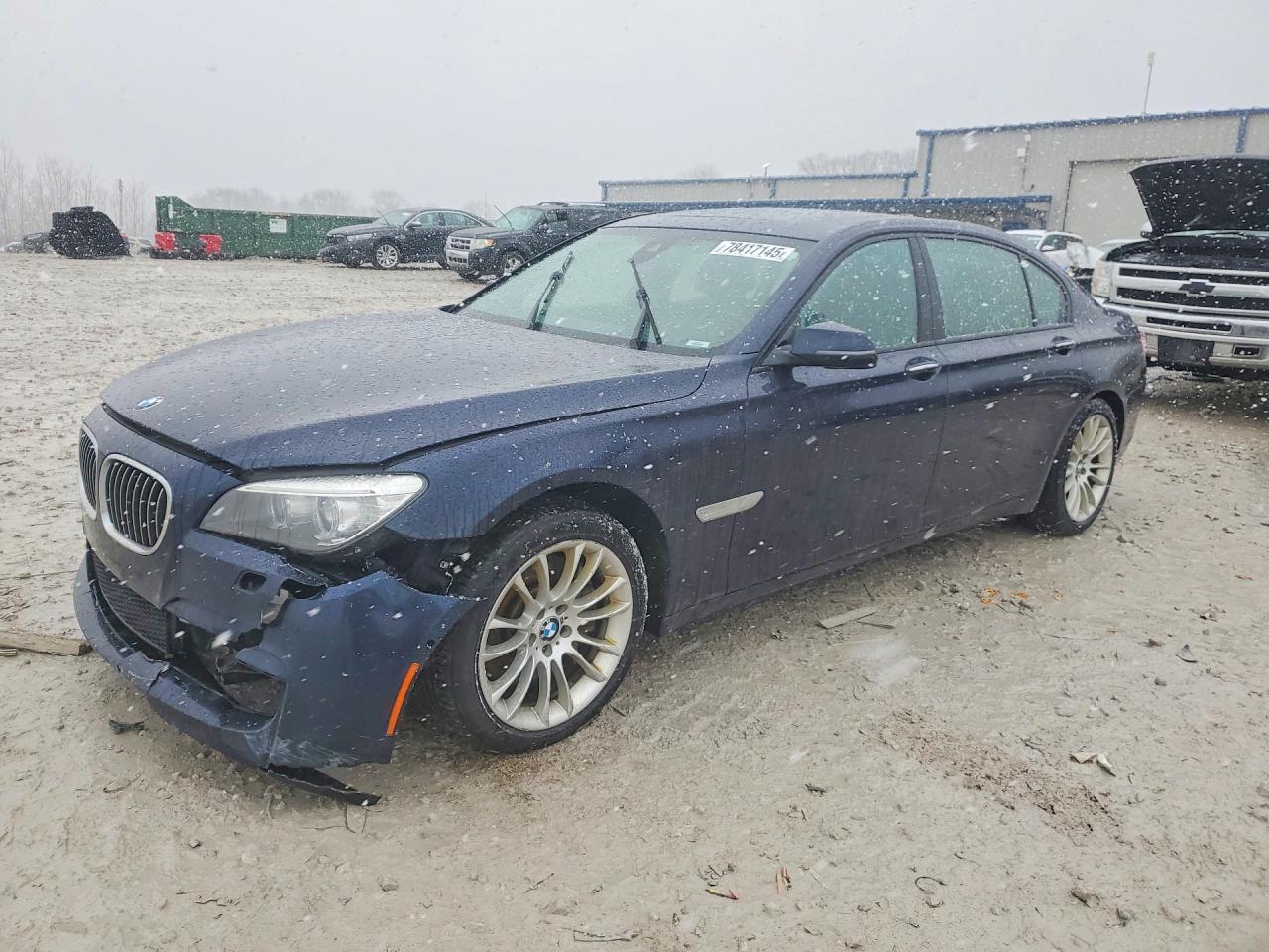 2014 BMW 750 Lxi - zdjęcie główne