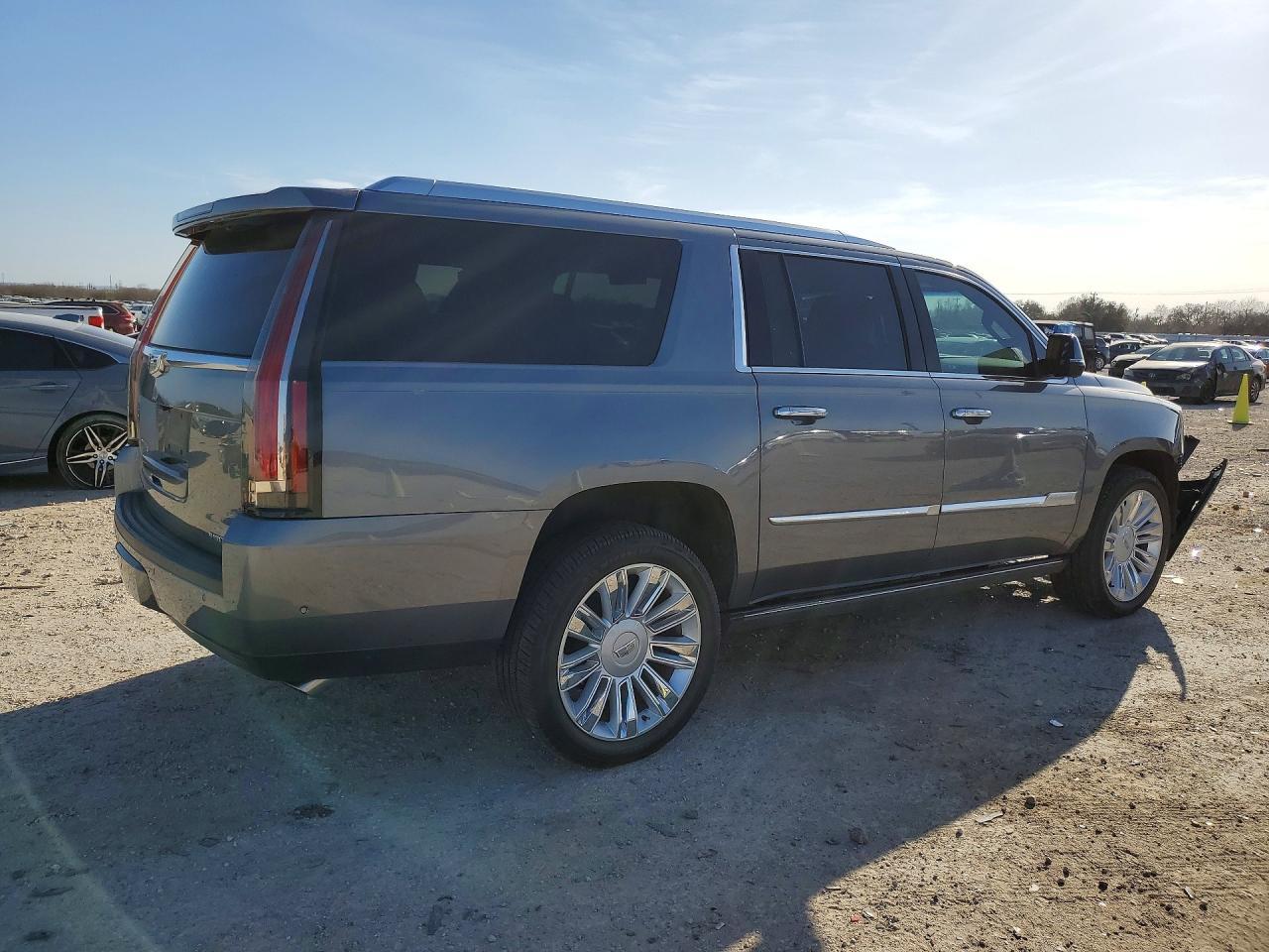 2018 Cadillac Escalade Esv Platinum - zdjęcie 3