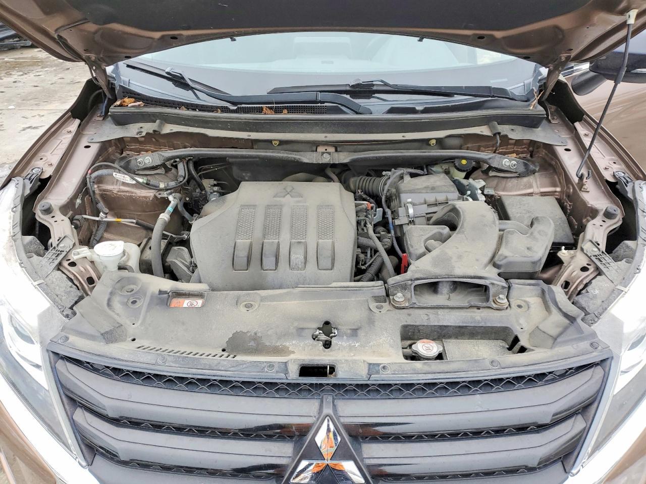 2019 Mitsubishi Eclipse Cross Le - zdjęcie 12