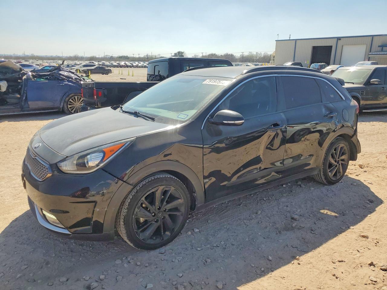 2019 Kia Niro S Touring - zdjęcie główne