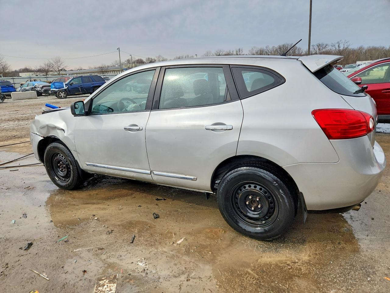 2013 Nissan Rogue S - zdjęcie 2