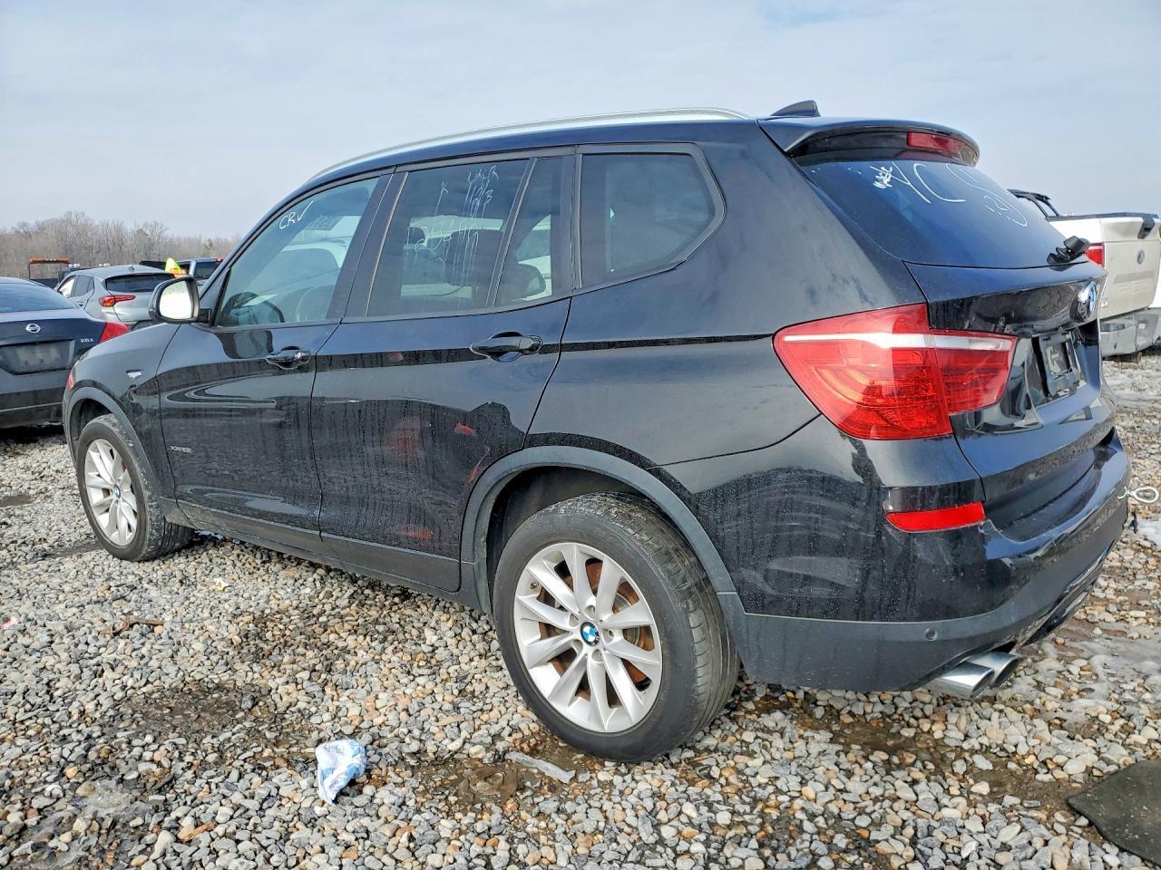 2017 BMW X3 xDrive28I - zdjęcie 2