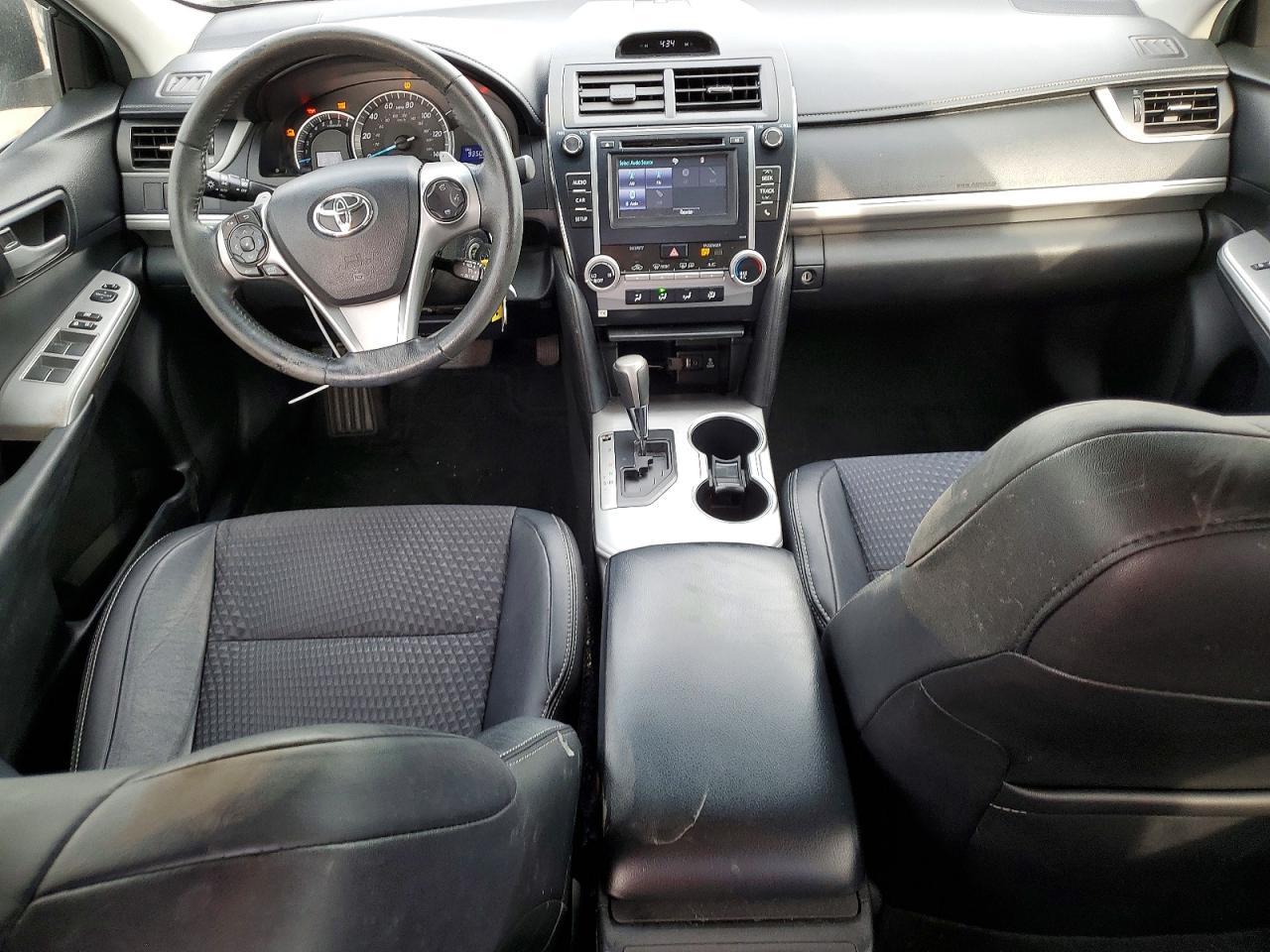 2014 Toyota Camry L - zdjęcie 8