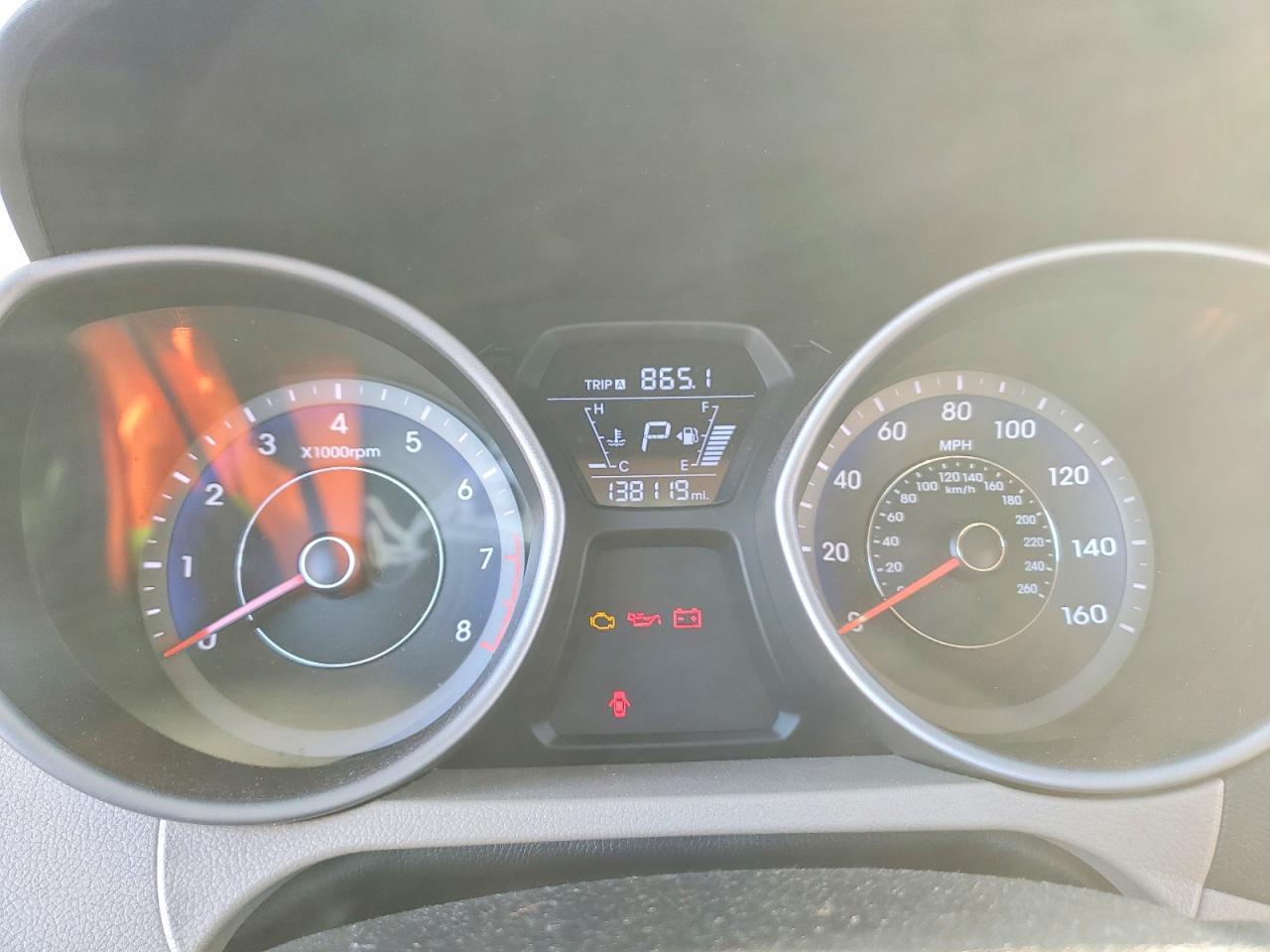 2014 Hyundai Elantra Se - zdjęcie 9