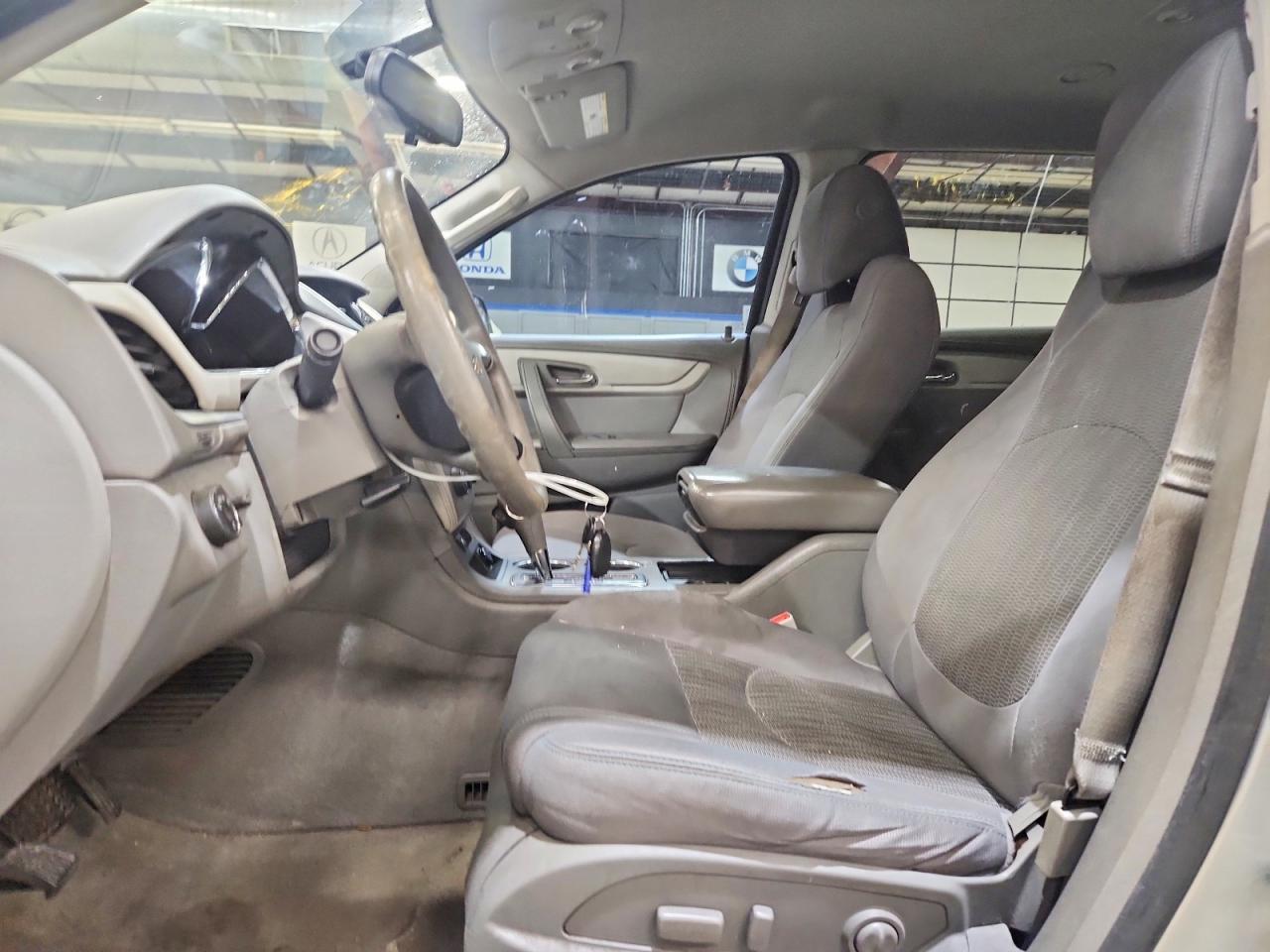 2013 Chevrolet Traverse Ls - zdjęcie 7