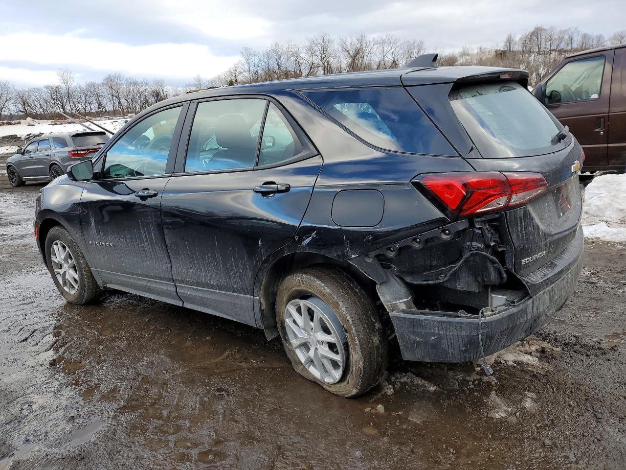 2024 Chevrolet Equinox Ls - zdjęcie 2
