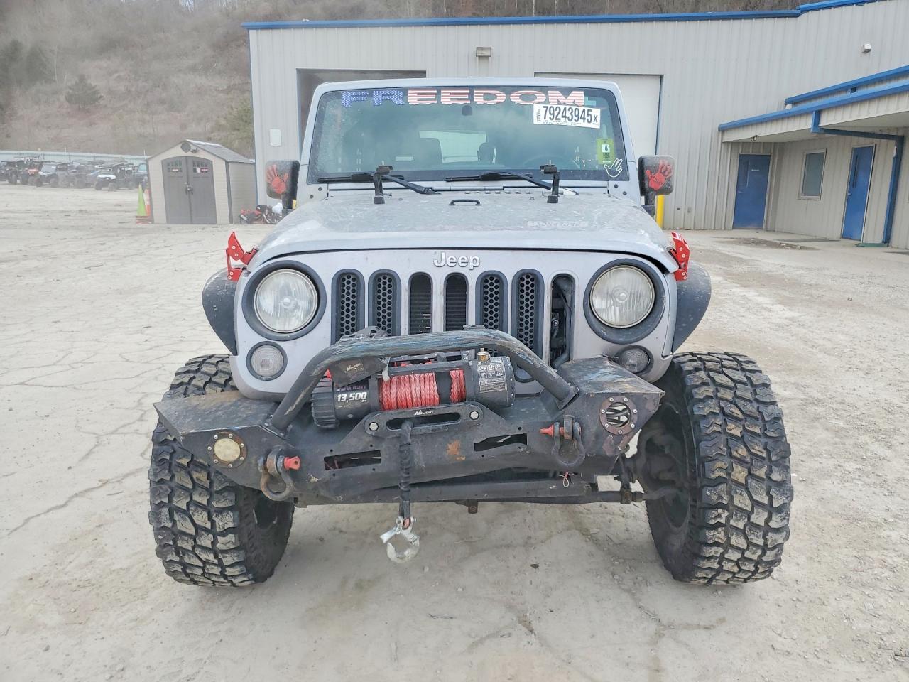 2014 Jeep Wrangler Sport - zdjęcie 5