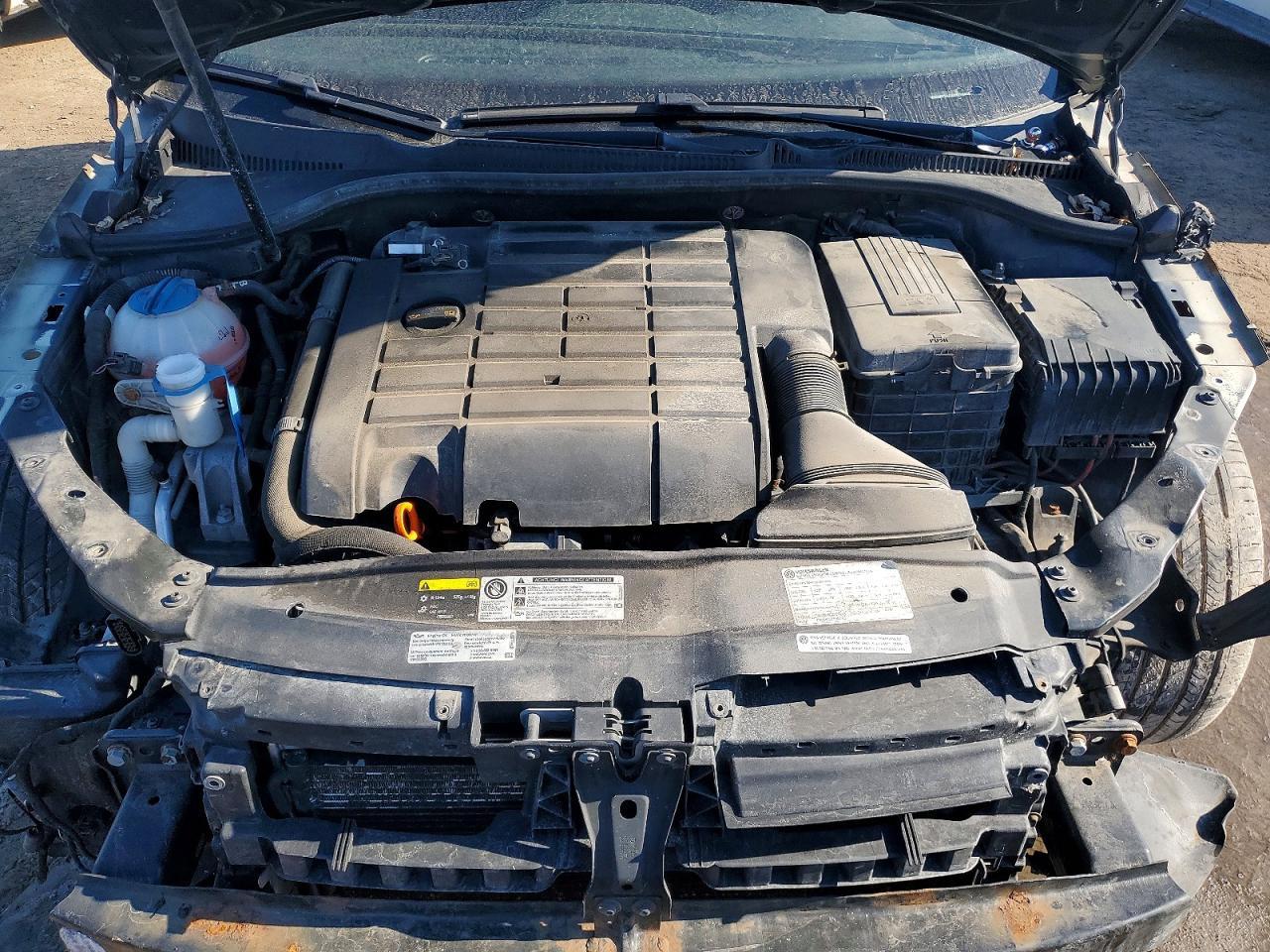 2013 Volkswagen Golf R - zdjęcie 11