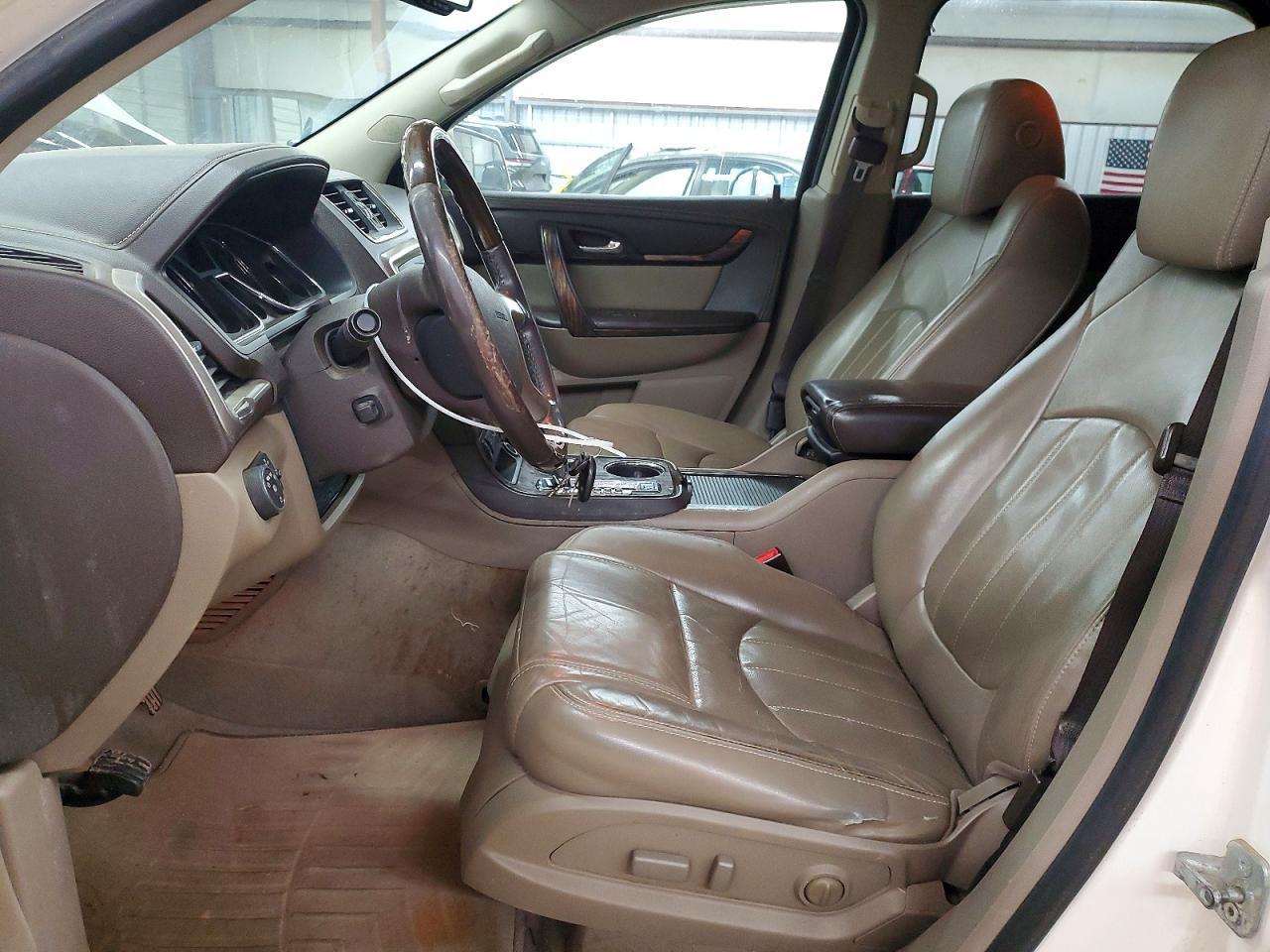 2014 GMC Acadia Denali - zdjęcie 7