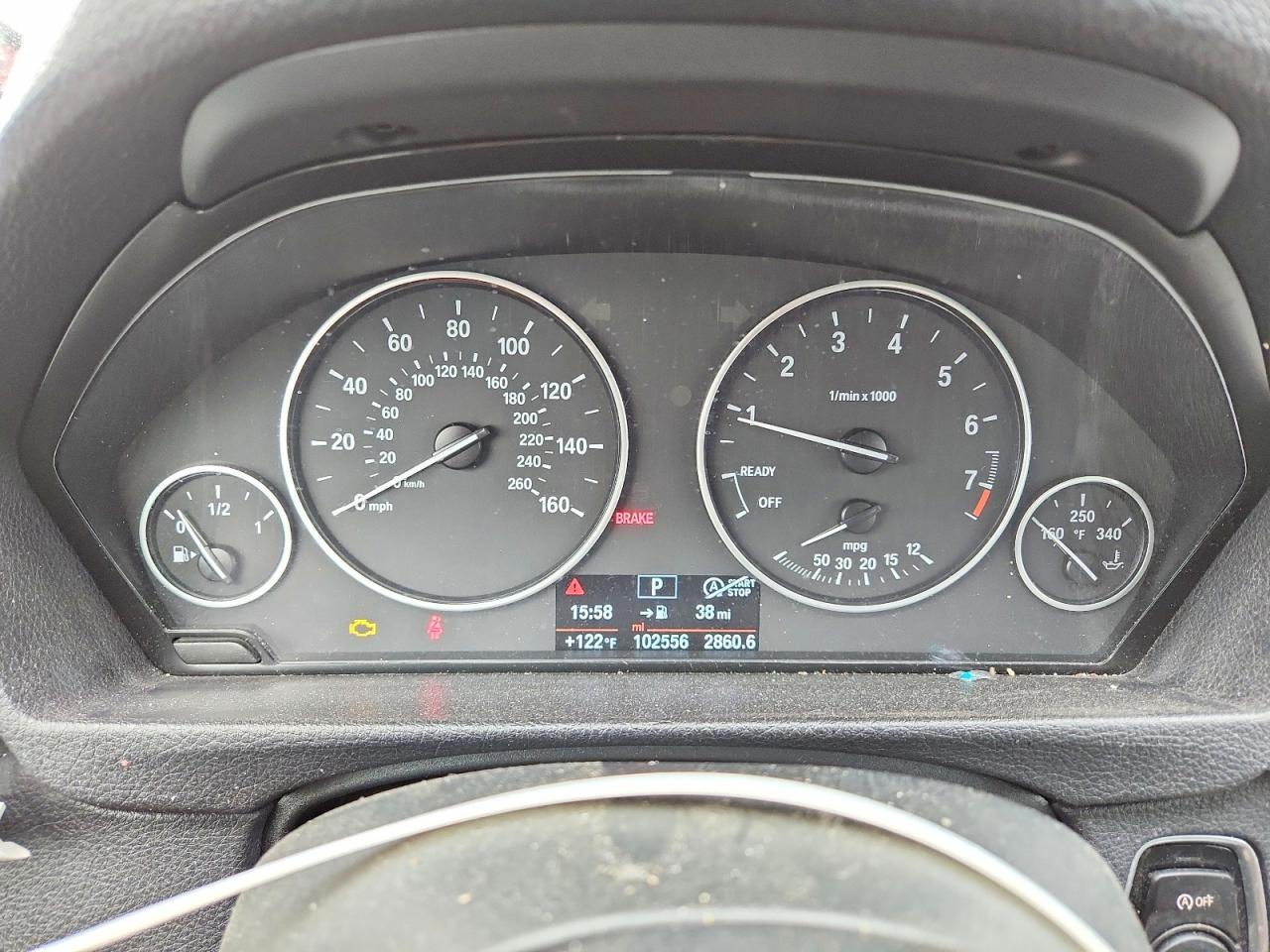 2016 BMW 320 Xi - zdjęcie 9