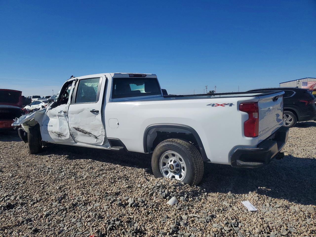 2026 Chevrolet Silverado K3500 - zdjęcie 2