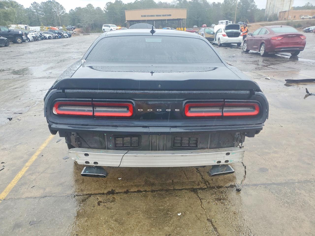 2016 Dodge Challenger R/T Scat Pack - zdjęcie 6