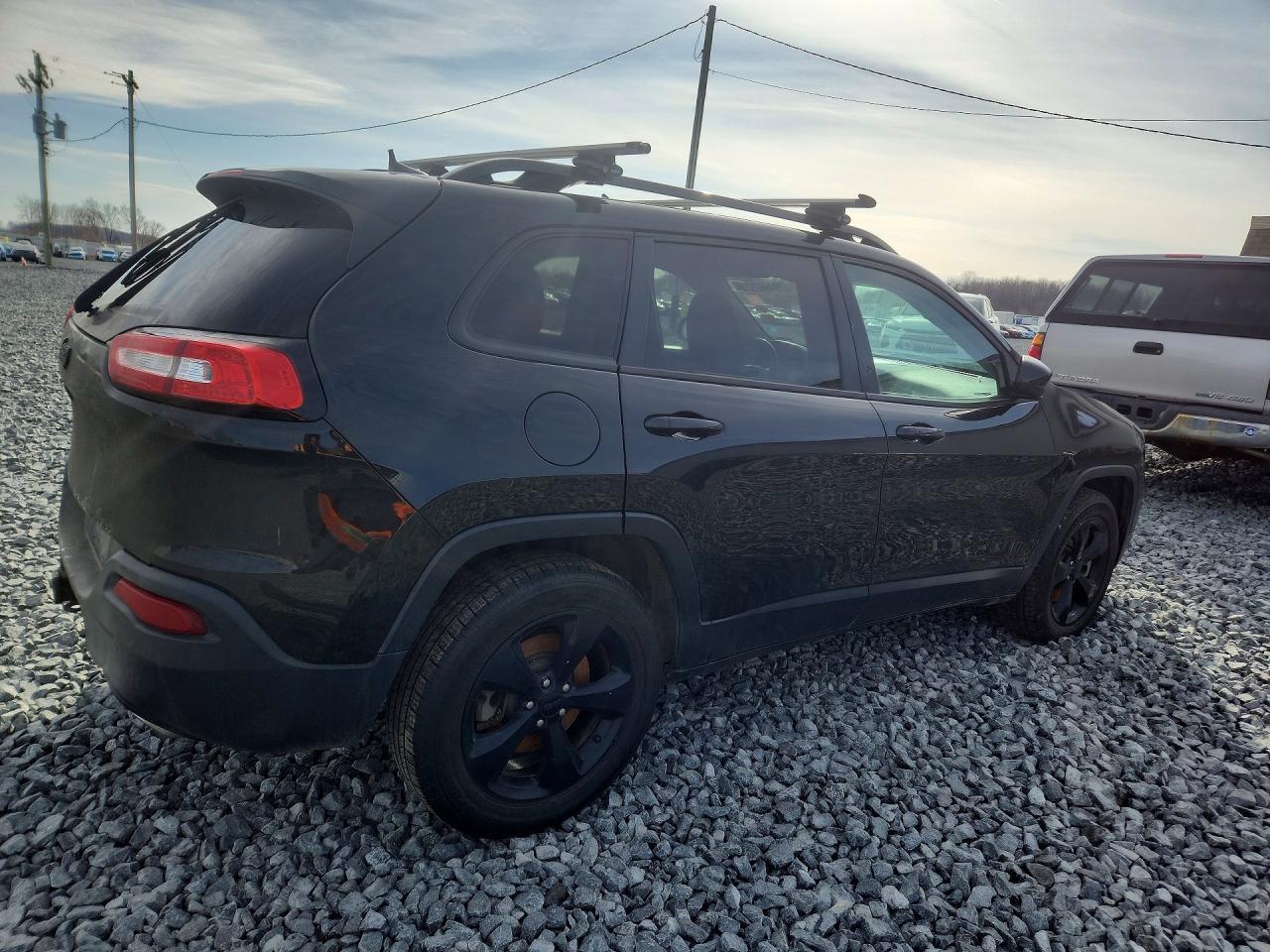 2016 Jeep Cherokee Latitude - zdjęcie 3