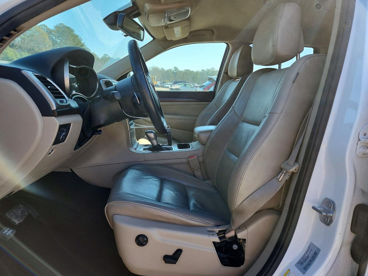 2016 Jeep Grand Cherokee Laredo - zdjęcie 7