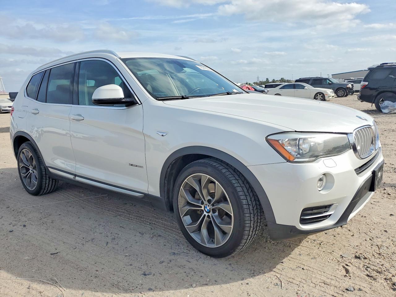 2015 BMW X3 xDrive28I - zdjęcie 4
