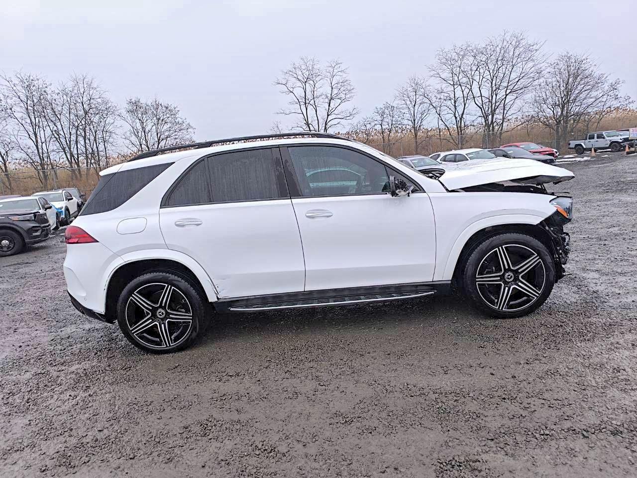 2024 Mercedes-Benz Gle 450E 4Matic - zdjęcie 15