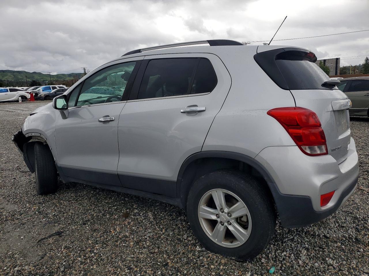 2018 Chevrolet Trax 1Lt - zdjęcie 2