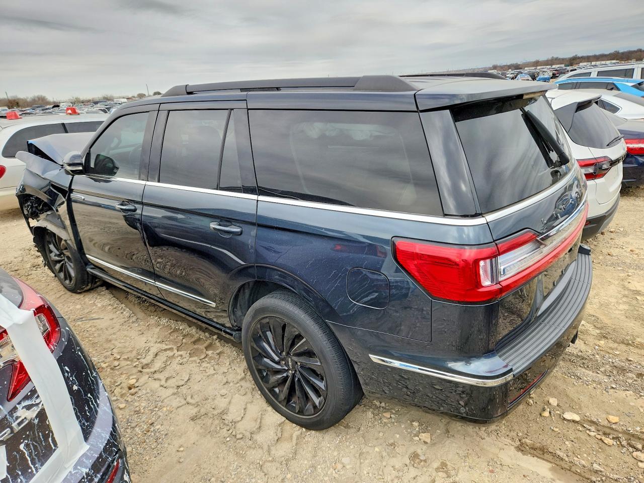 2021 Lincoln Navigator Black Label - zdjęcie 2