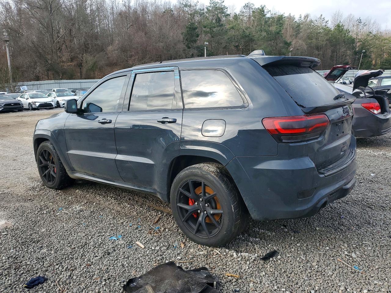 2017 Jeep Grand Cherokee Srt-8 - zdjęcie 2