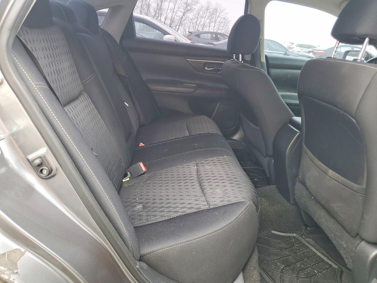 2016 Nissan Altima 2.5 - zdjęcie 10