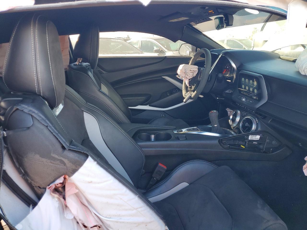 2021 Chevrolet Camaro Lz - zdjęcie 7