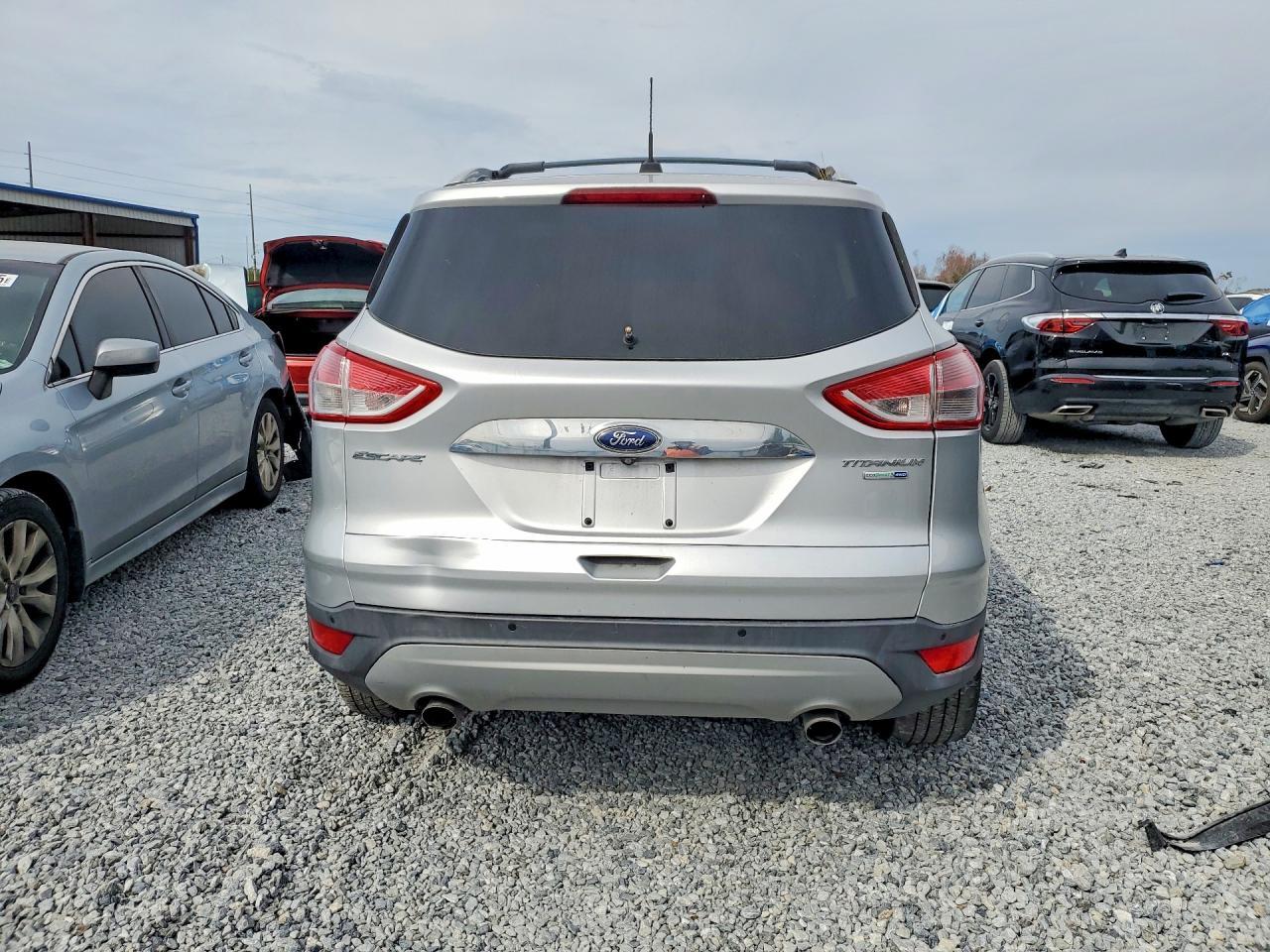 2014 Ford Escape Titanium - zdjęcie 6