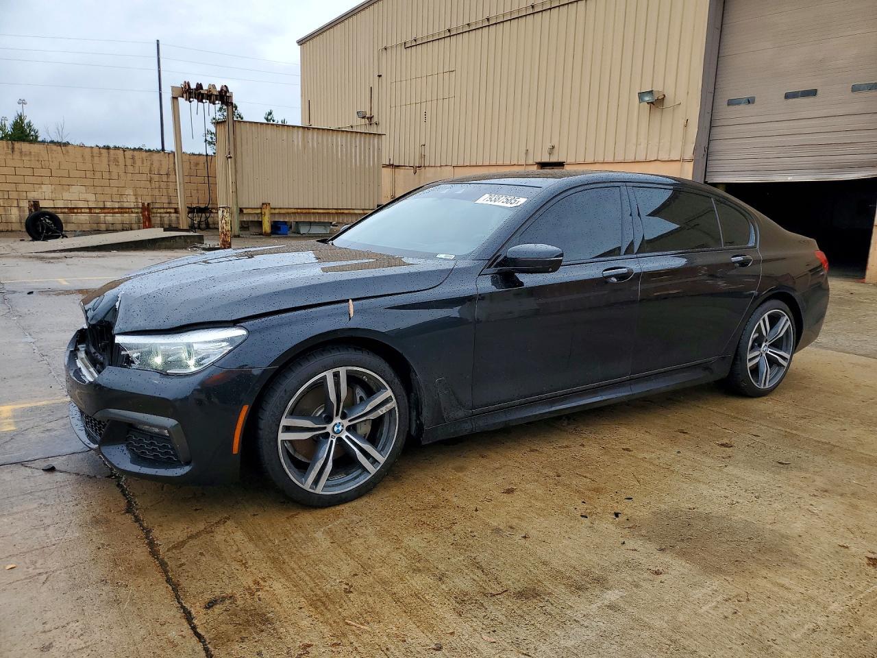 2019 BMW 740 I - zdjęcie główne