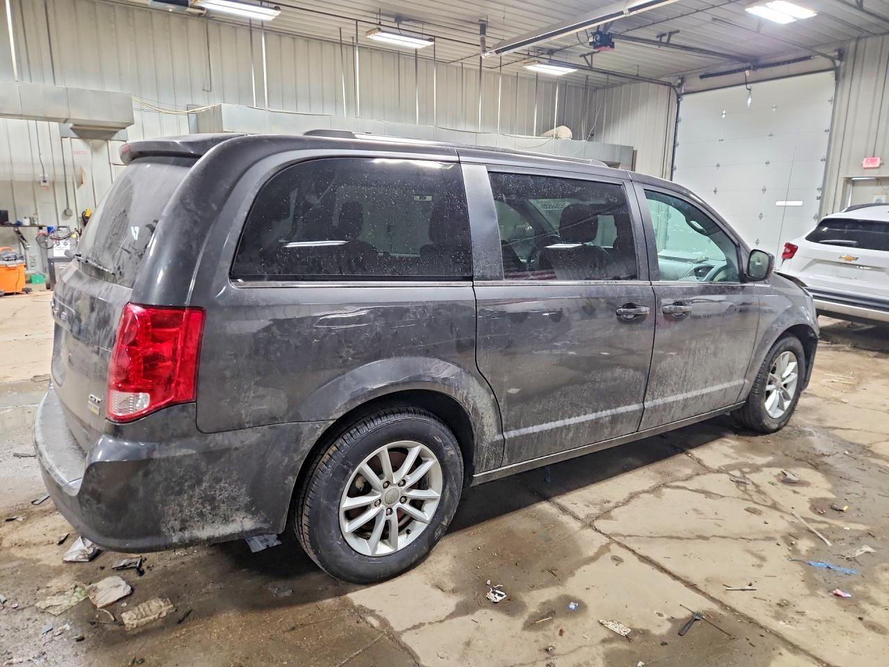 2019 Dodge Grand Caravan Sxt - zdjęcie 3
