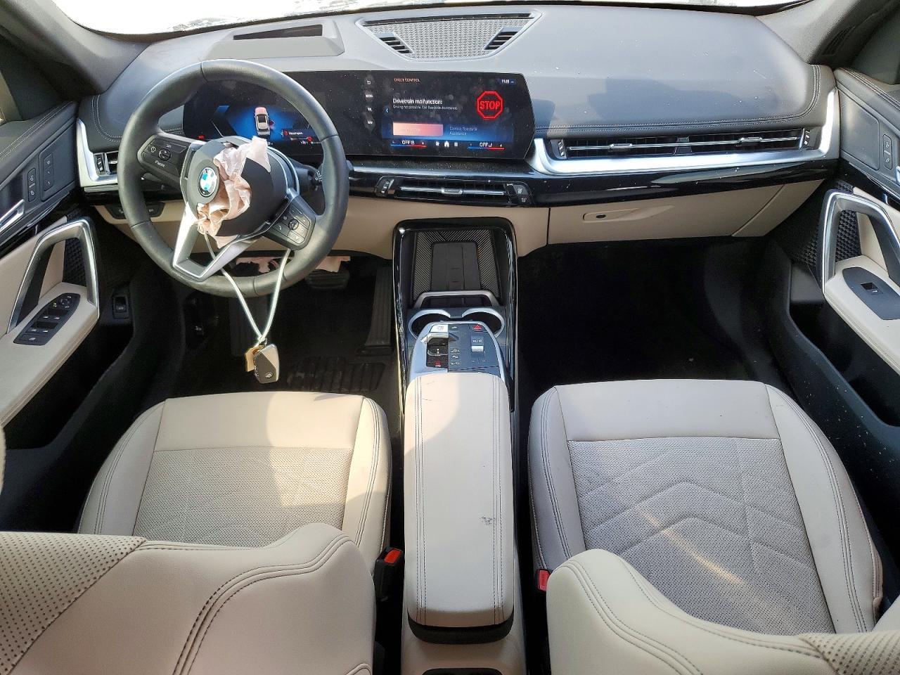 2025 BMW X1 xDrive28I - zdjęcie 8