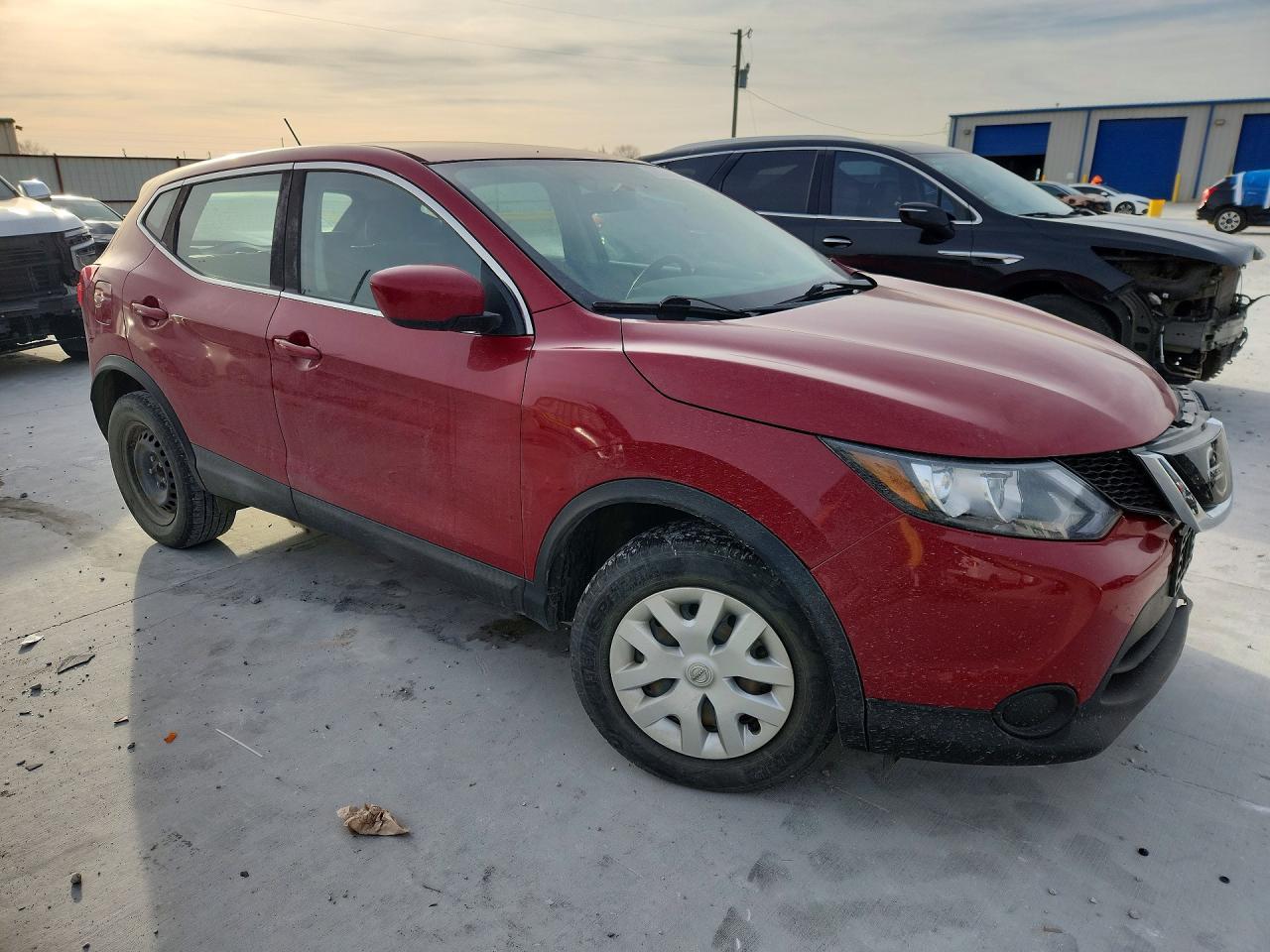 2018 Nissan Rogue Sport S - zdjęcie 4