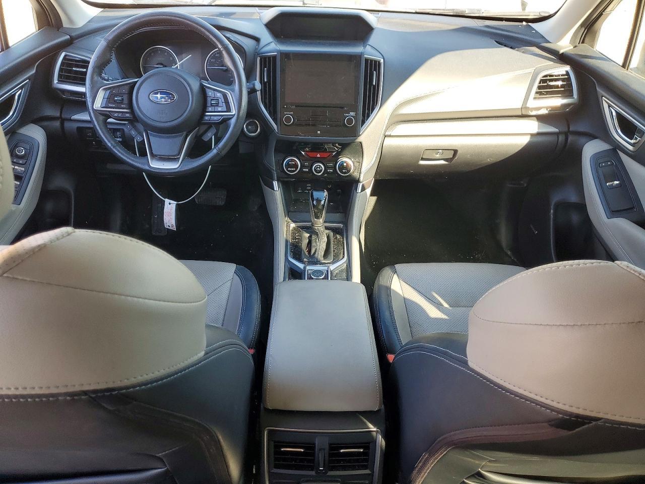 2020 Subaru Forester Limited - zdjęcie 8